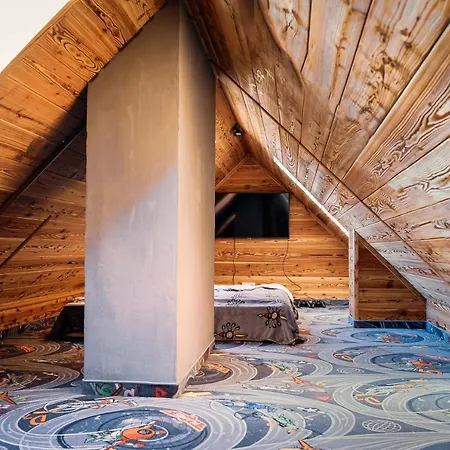 Bury Mis شقة غاوركي